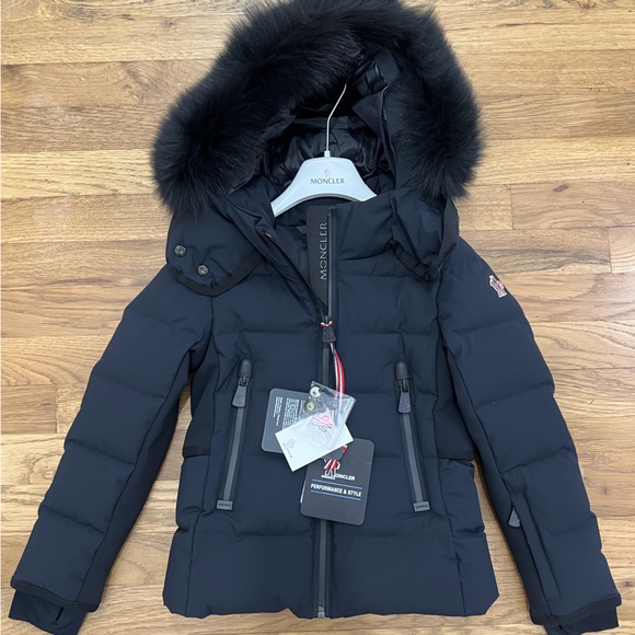 Moncler Grenoble Girls Black Puffer Jacket with fur size 6